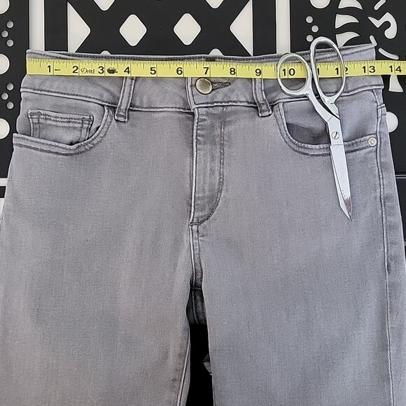 DL1961 Florence Instasculpt Cropped Raw Edge Skinny Gray Denim Jeans 27 FLAWS - Picture 8 of 15